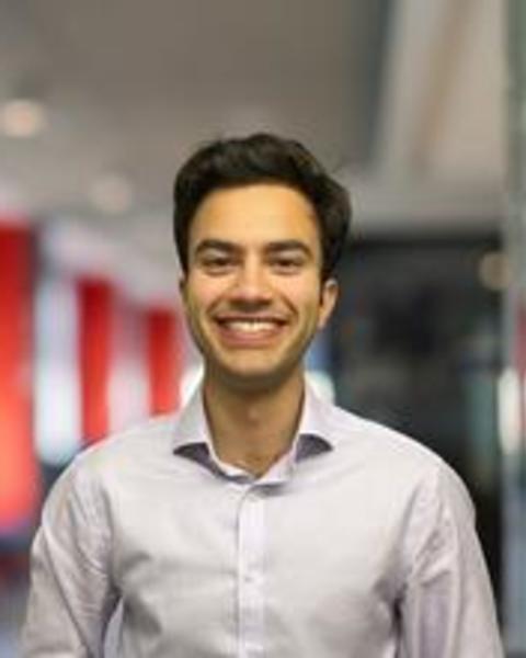Oliver York Headshot
